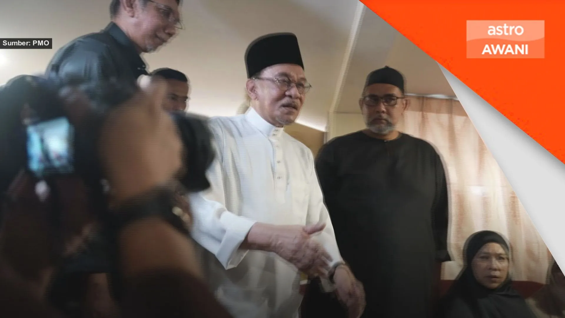 PM ziarah jenazah, sebak di sisi jenazah