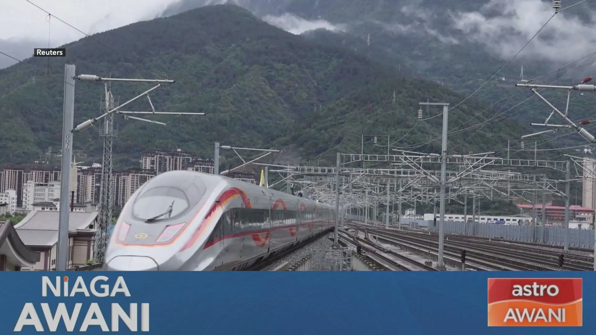 China lancar empat laluan rel berkelajuan tinggi baharu