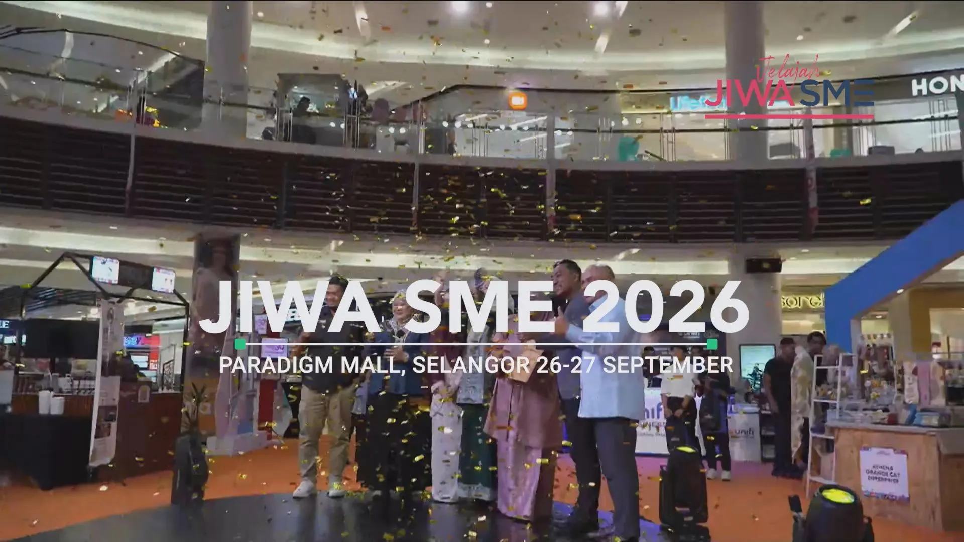 Jiwa SME Gegar Paradigm Mall dengan Fesyen dan Hiburan