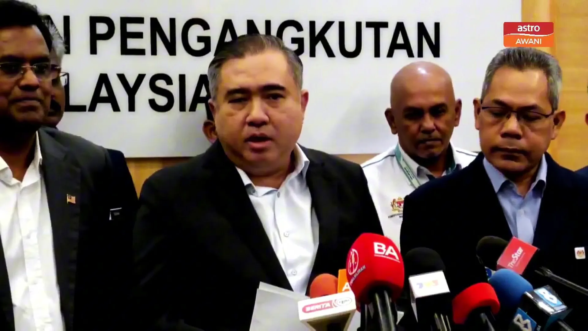 Pas MyKomuter50 tawar penjimatan tambang hingga RM366 sebulan - Loke