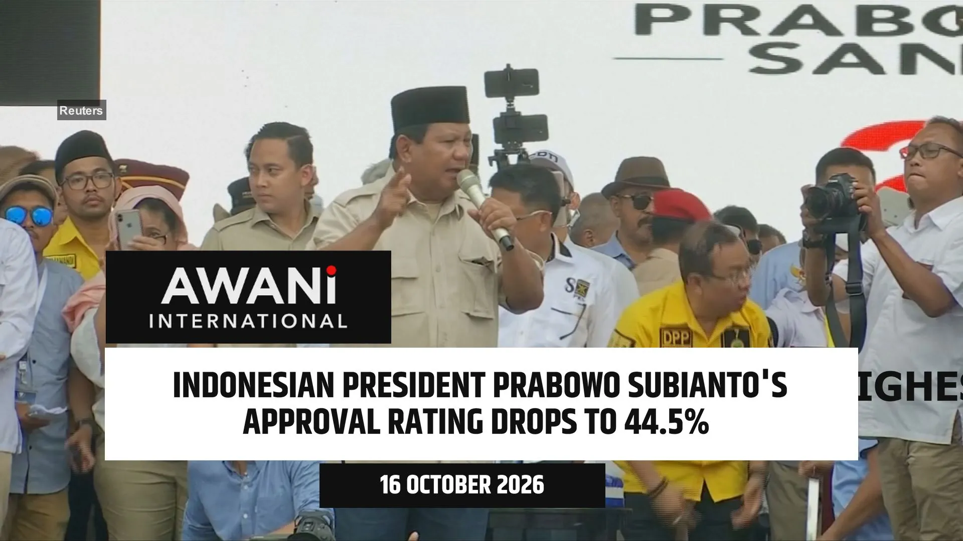 Prabowo's approval rating falls to 44.5%