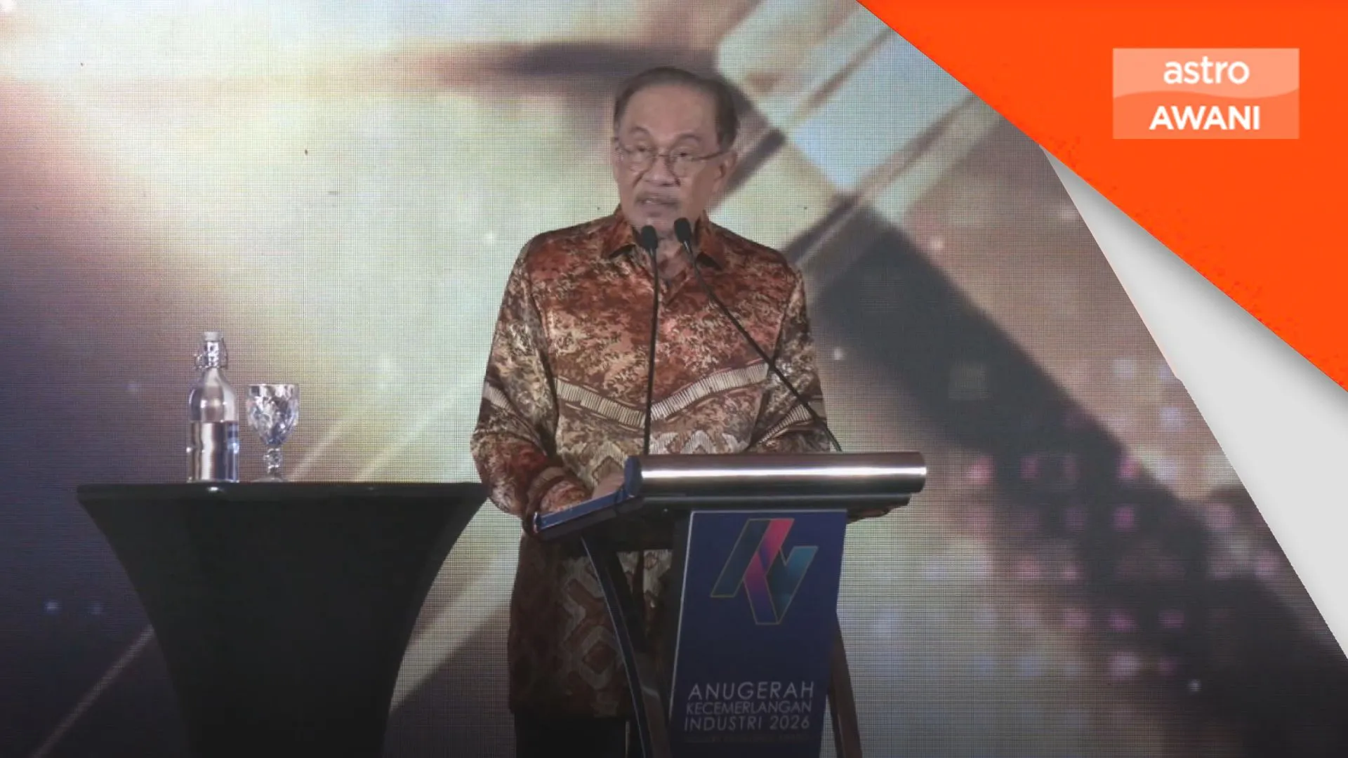 Anwar mahu kabinet teliti dasar perkukuh daya tahan negara