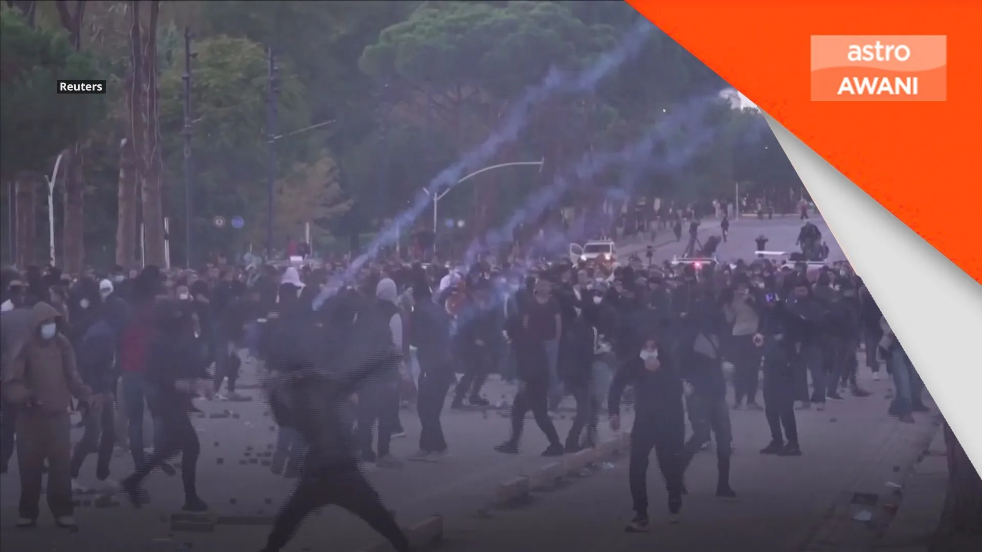 Protes Albania: Di sebalik kemarahan Gen Z