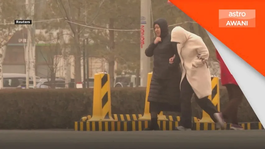 Angin kencang, ribut pasir landa utara China