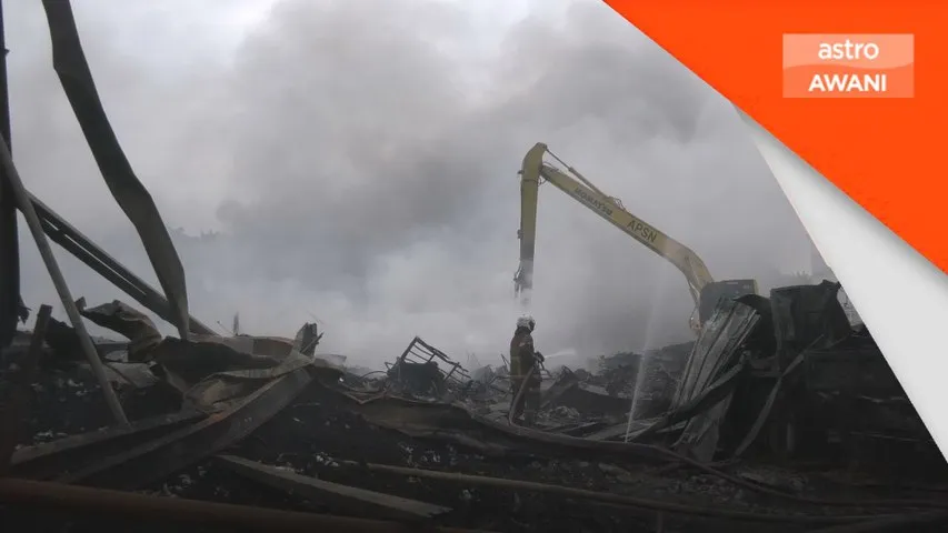 Kebakaran gudang dipadamkan sepenuhnya hari ini