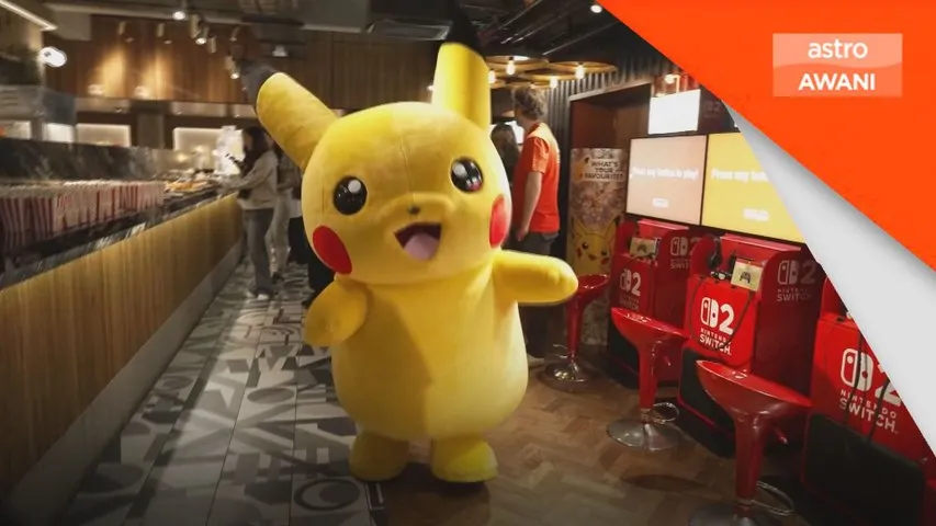 Peminat rai ulang tahun ke-30 Pokemon