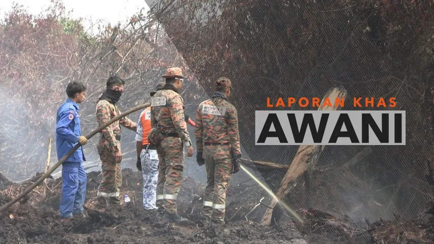 Laporan Khas AWANI: Perang dengan api, taktik bomba bina 'kubu' ketika kebakaran terbuka