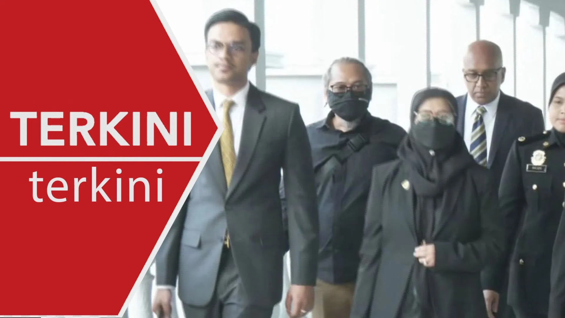 [TERKINI] Ketua Pengarah, Timbalan JAS mengaku tidak bersalah terima rasuah