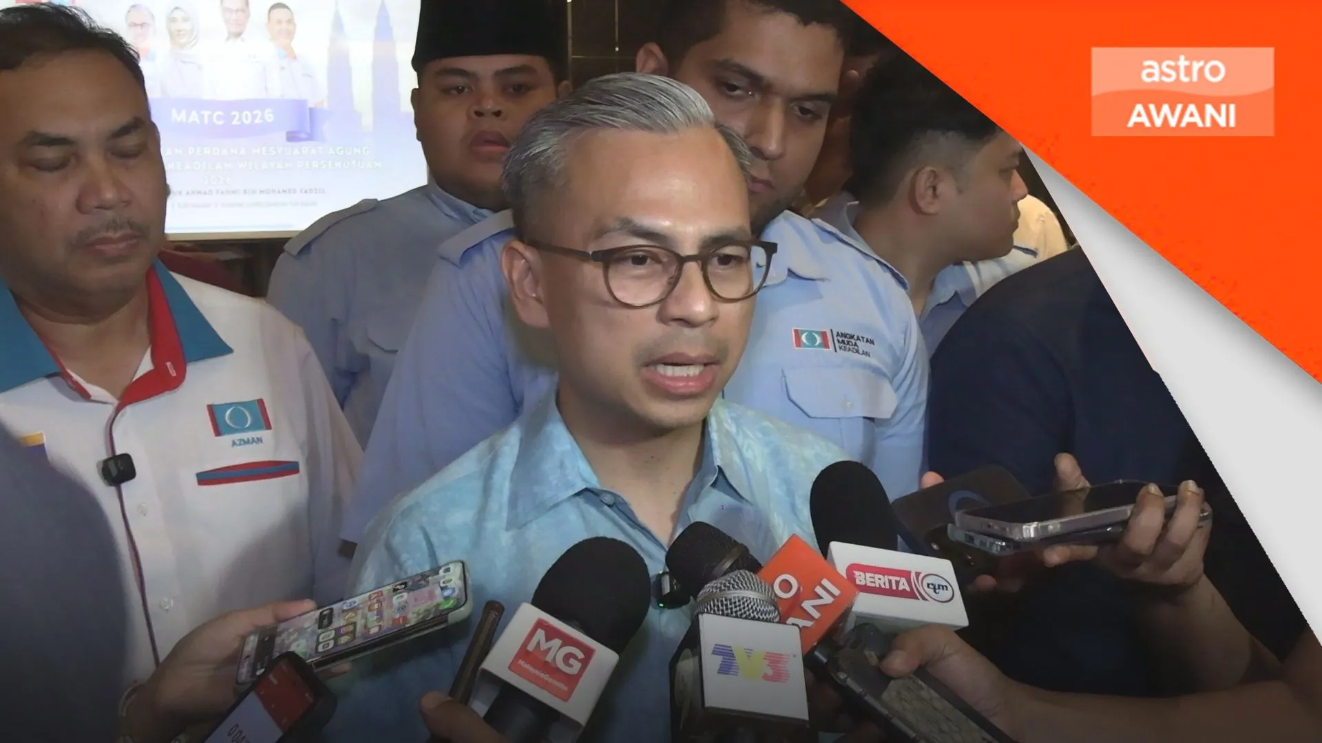 Prosiding Fahmi ke atas tiga individu bermula Isnin