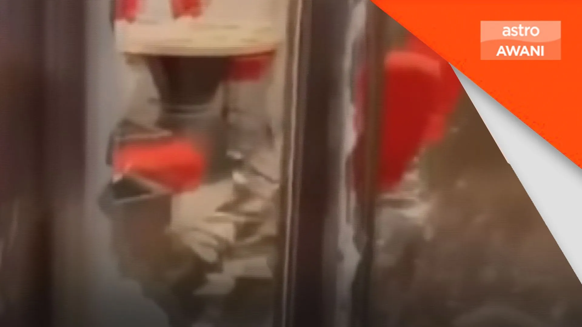 Pusat hiburan di Cheras diceroboh kumpulan bertopeng