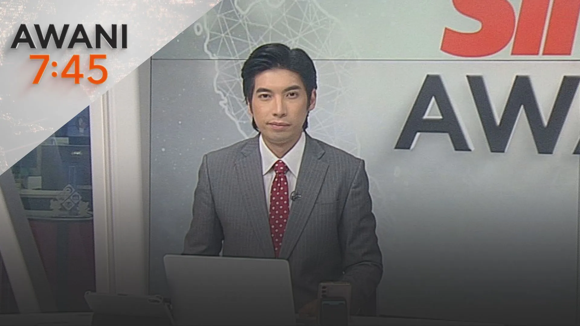 AWANI 7:45 [13/4/2026] – Kerajaan cari jalan tangani kenaikan harga barang | Rundingan buntu, Trump sekat Selat Hormuz | Semua rumah ibadat perlu dibina ikut saluran sah, titah Sultan Kedah | Guru kes rempuh pelajar hingga maut direman dua hari