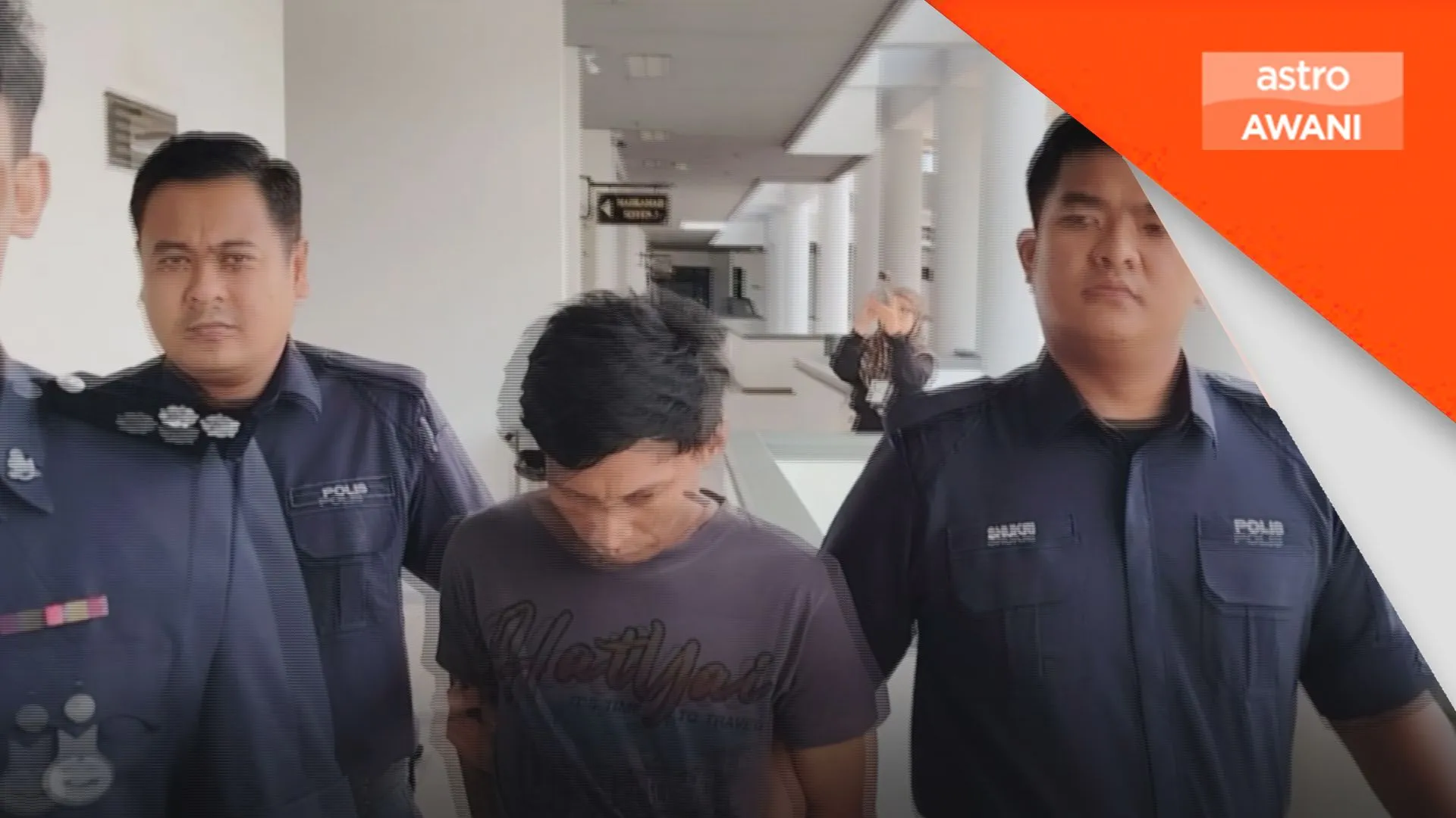 Lelaki dipenjara lapan tahun, cuba bunuh polis guna kerambit