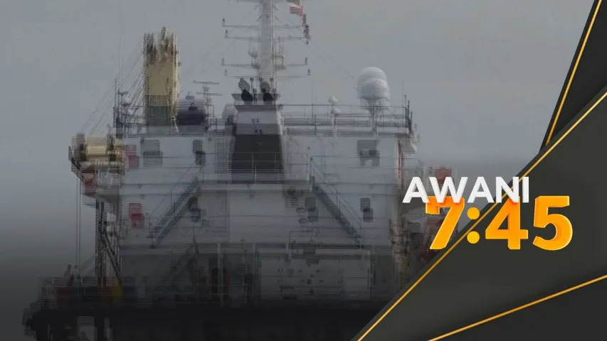 Iran beri amaran, sasar kapal perang Amerika Syarikat