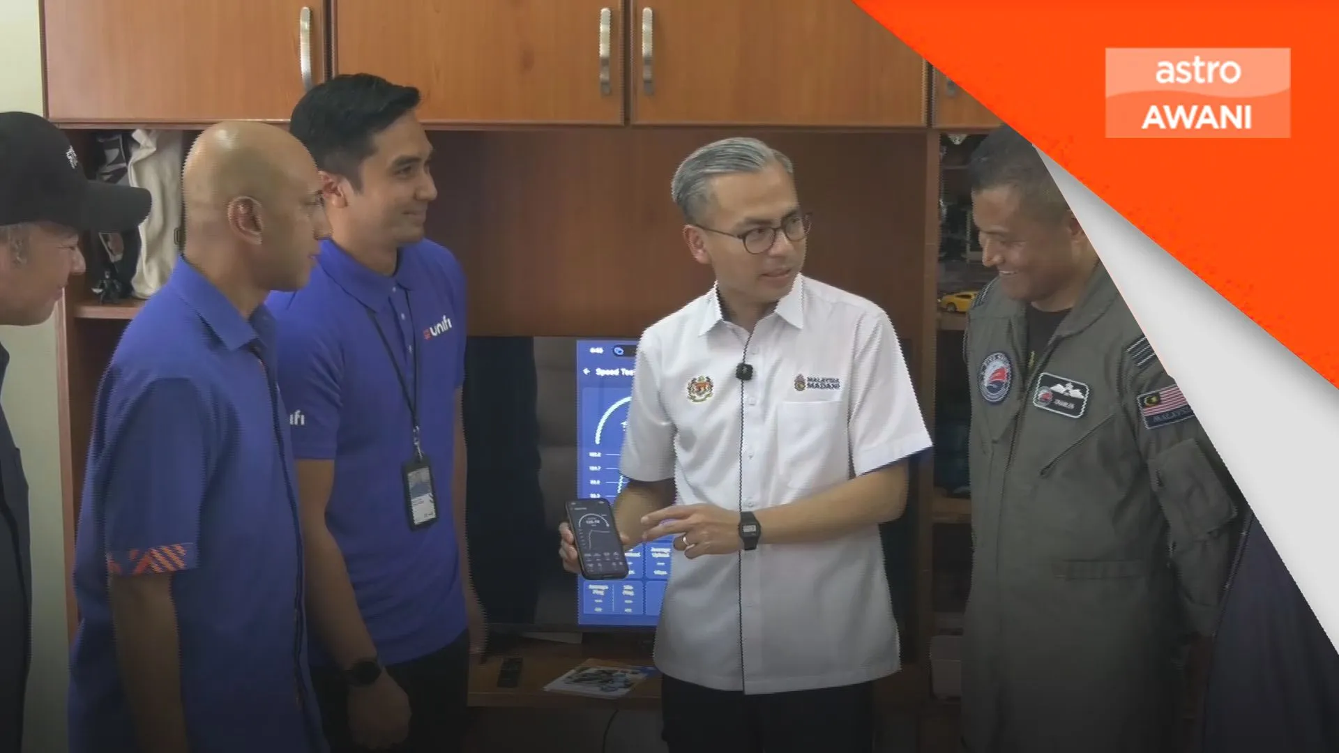 Projek jalur lebar RKAT catat kemajuan positif - Fahmi