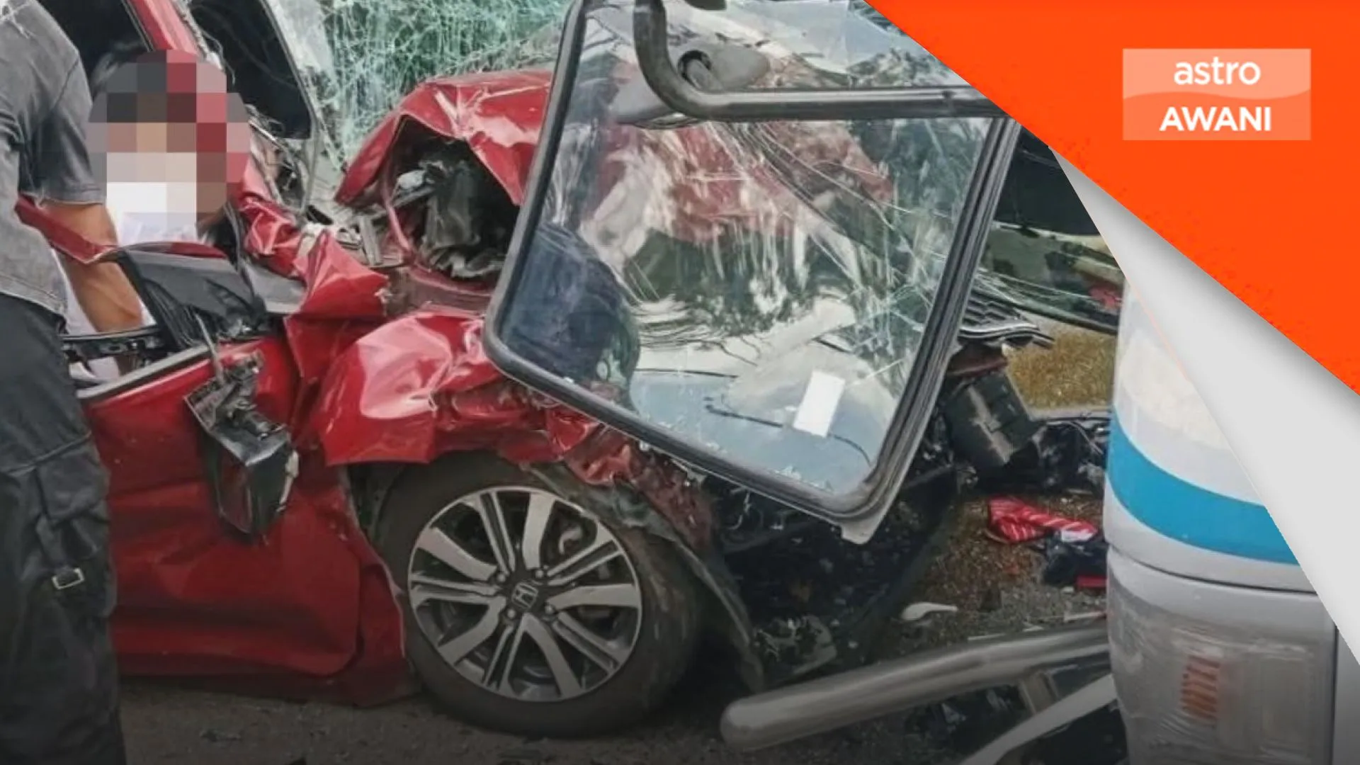 Tiga maut, satu terselamat dalam nahas kereta dan lori di Alor Gajah