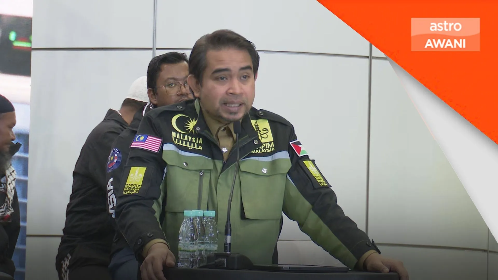 Razman pulang kemudian, paru-paru bocor akibat ditumbuk tentera Israel