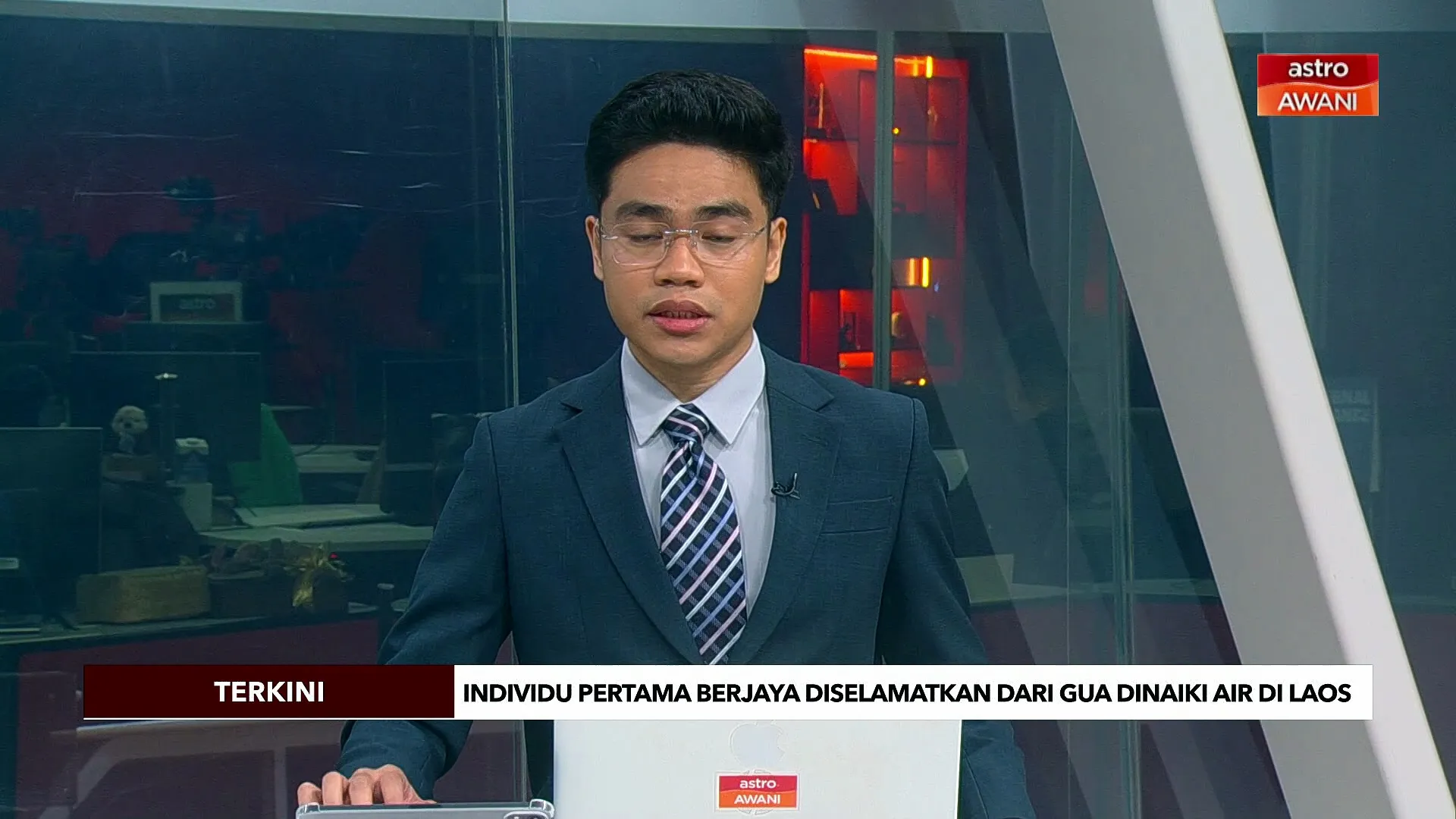 [TERKINI] Individu pertama terperangkap dalam gua di Laos diselamatkan