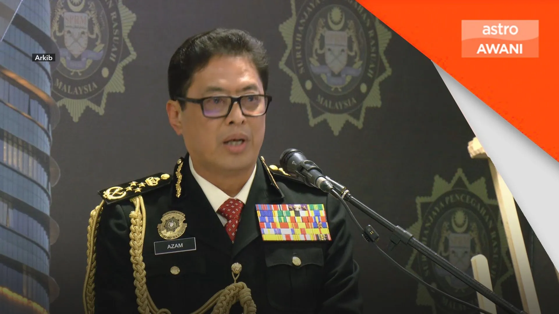 Azam Baki gesa polis segerakan siasatan