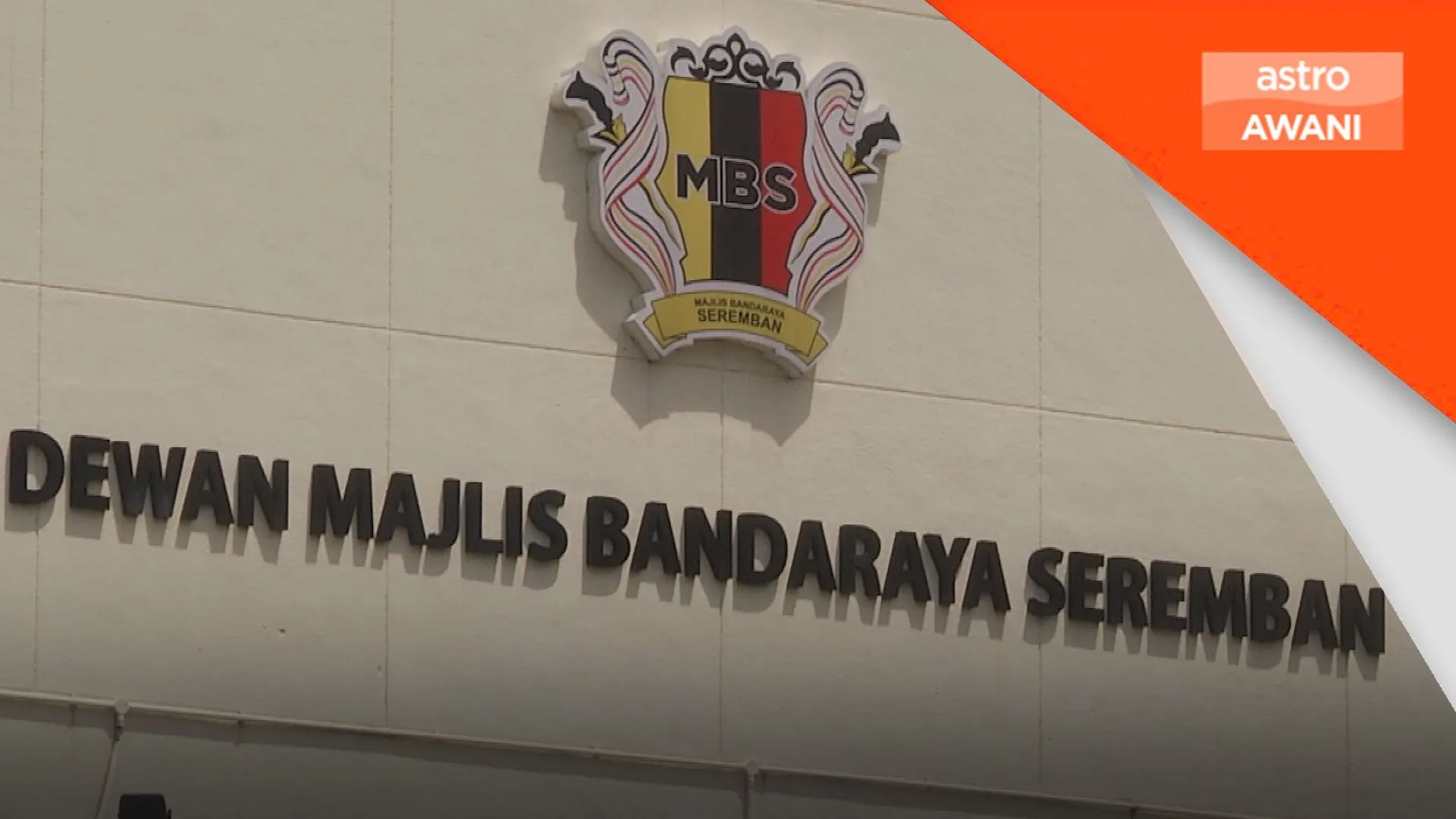 Notis pembubaran DUN Negeri Sembilan diserah kepada SPR hari ini