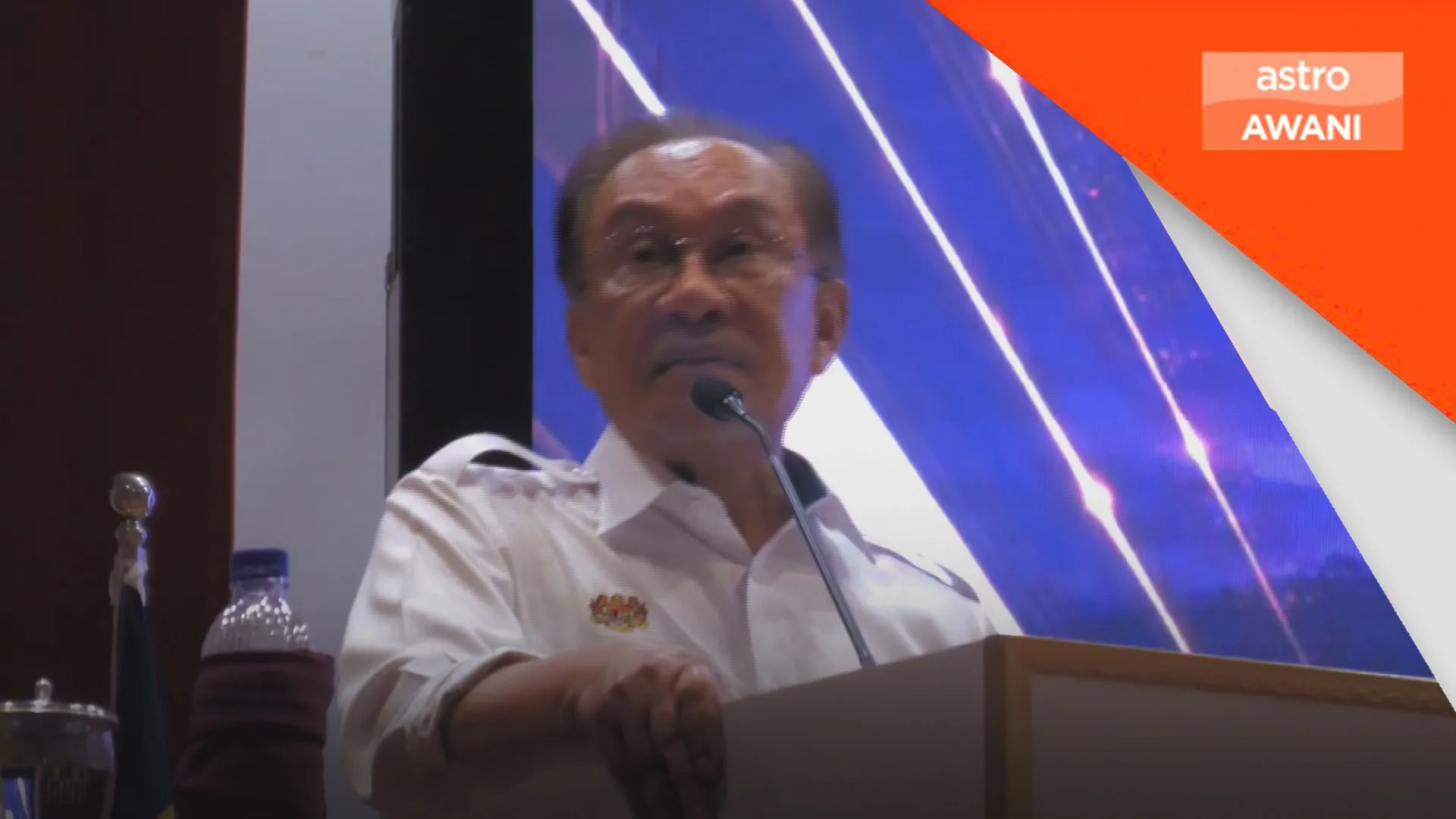 Jangan leka dengan pelbagai kejayaan, terus bangun negara