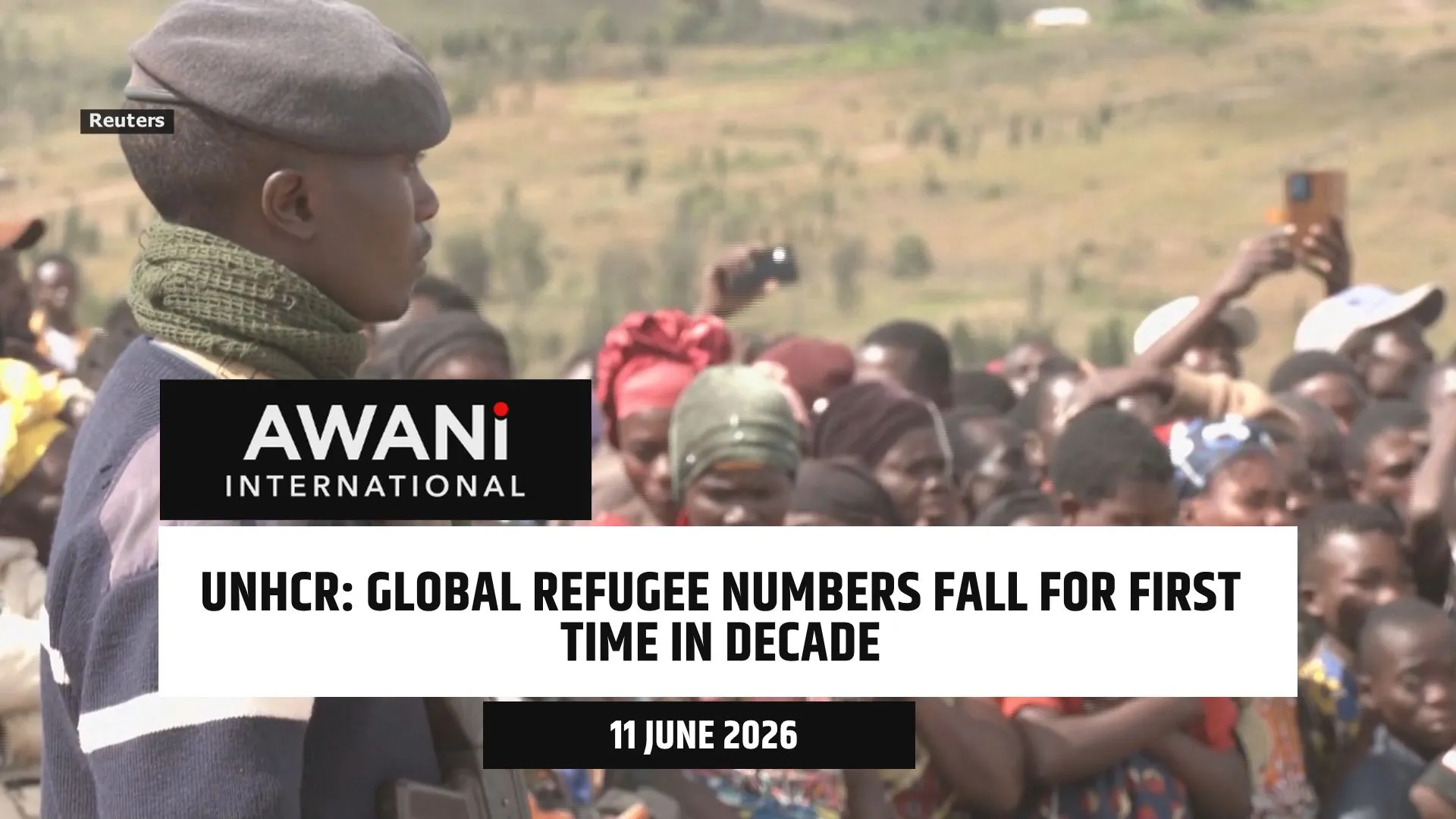 Global refugee numbers fall for first time in decade