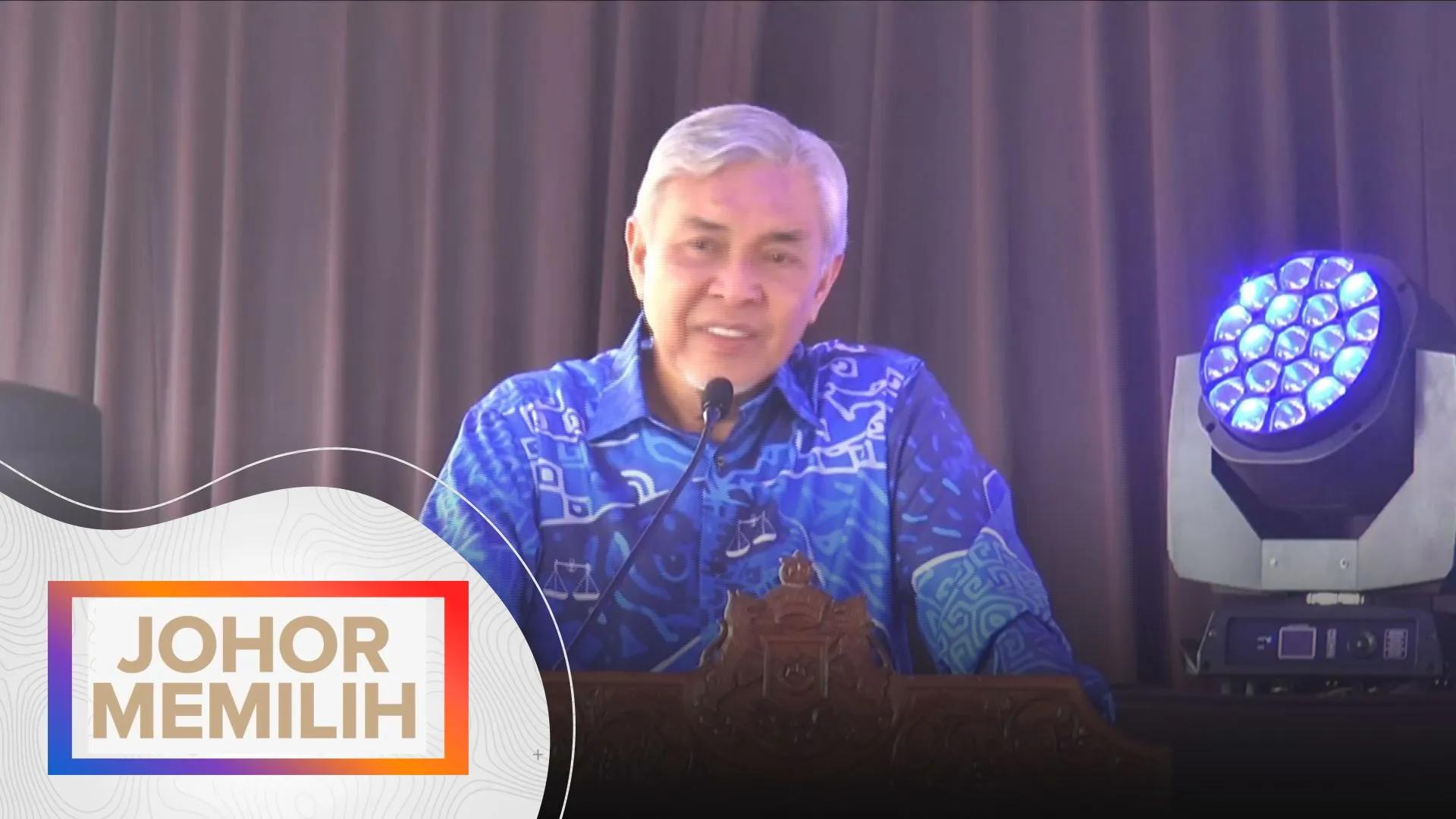 Jangan ulang episod tukar Menteri Besar - Zahid