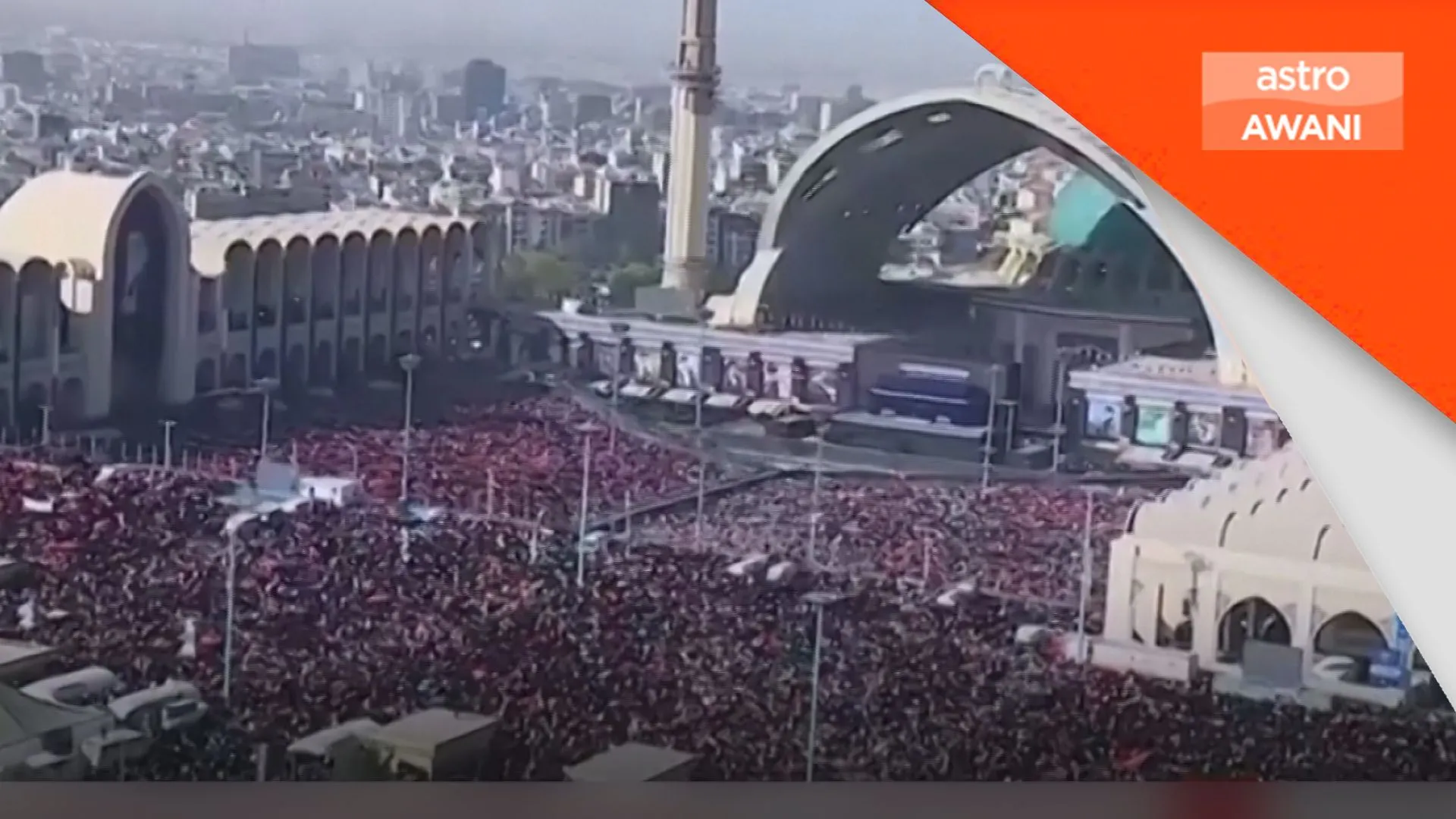 Ribuan hadir beri penghormatan terakhir kepada Ali Khamenei di Tehran
