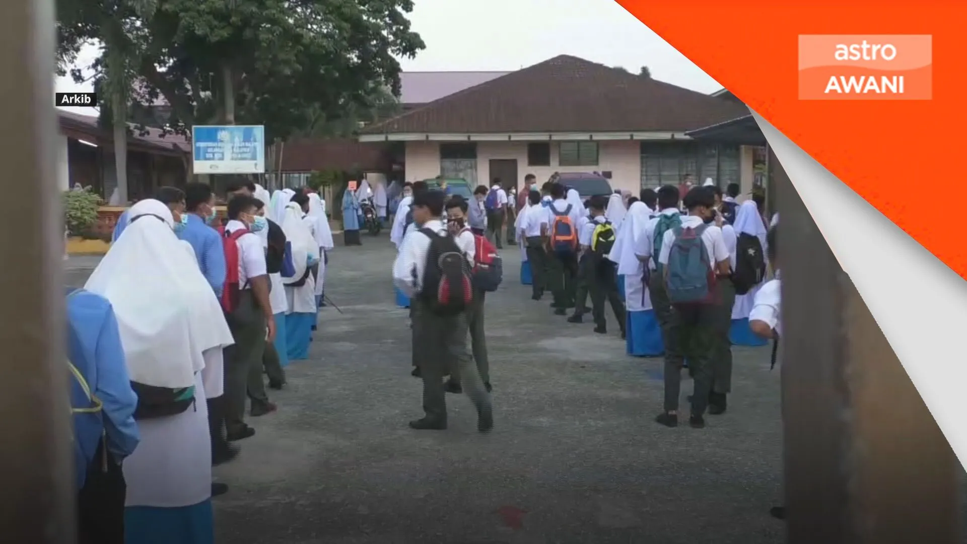 Lebih 96,000 pelajar Tingkatan Enam terima BAP tahun ini