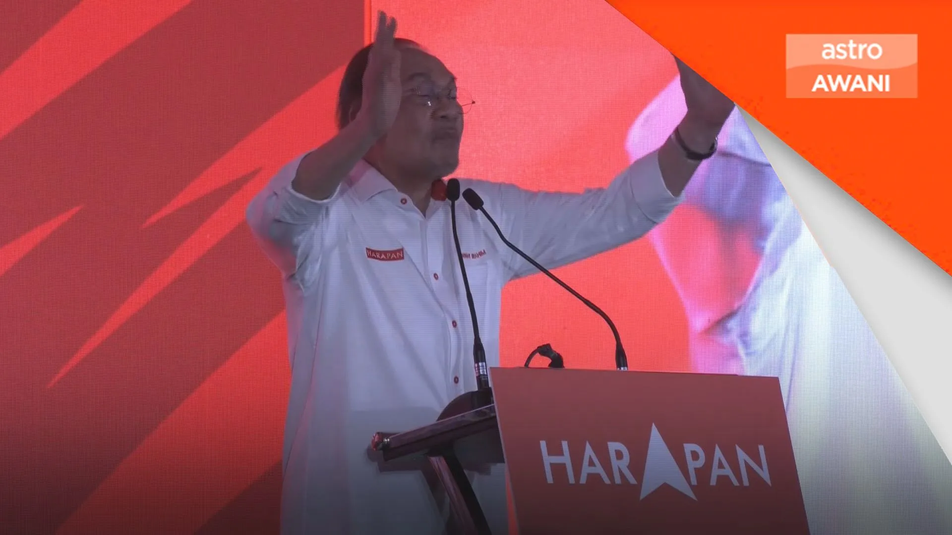 Anwar nafi beli BMW, kata kurnia Agong