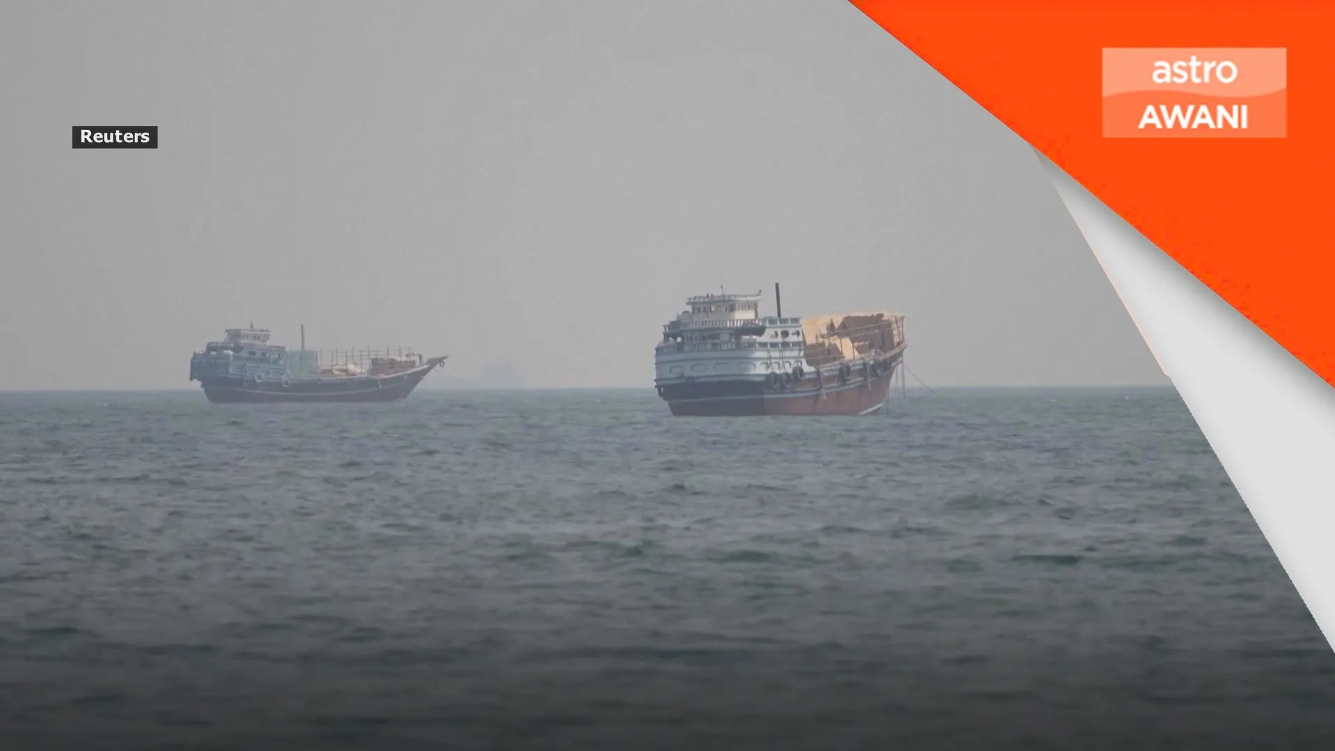 Konflik Asia Barat: Seorang maut, lapan cedera selepas dua kapal tangki UAE diserang di Selat Hormuz