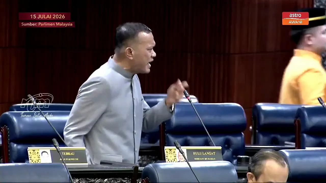 "Maka saya ajukan soalannya..." - Speaker mencelah