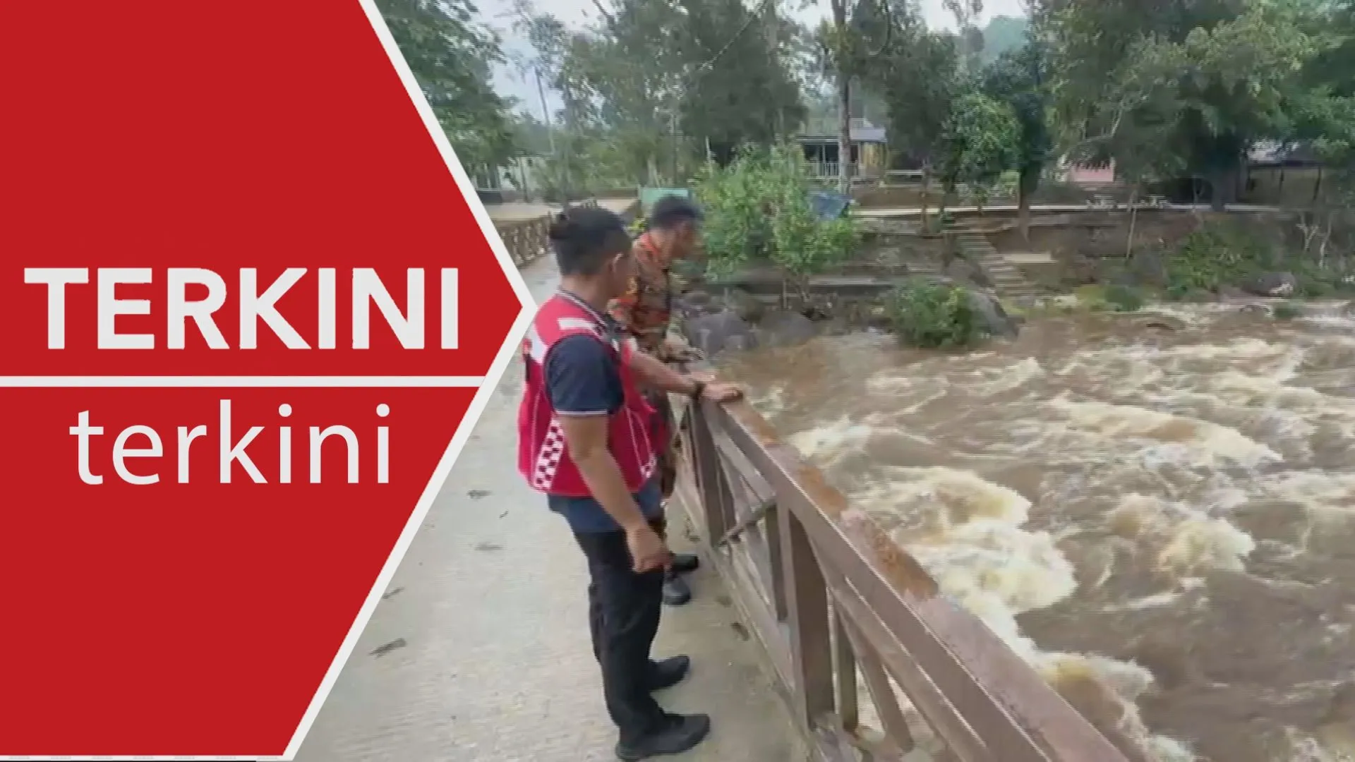 [TERKINI] Dua mangsa ditemui jarak 50 meter