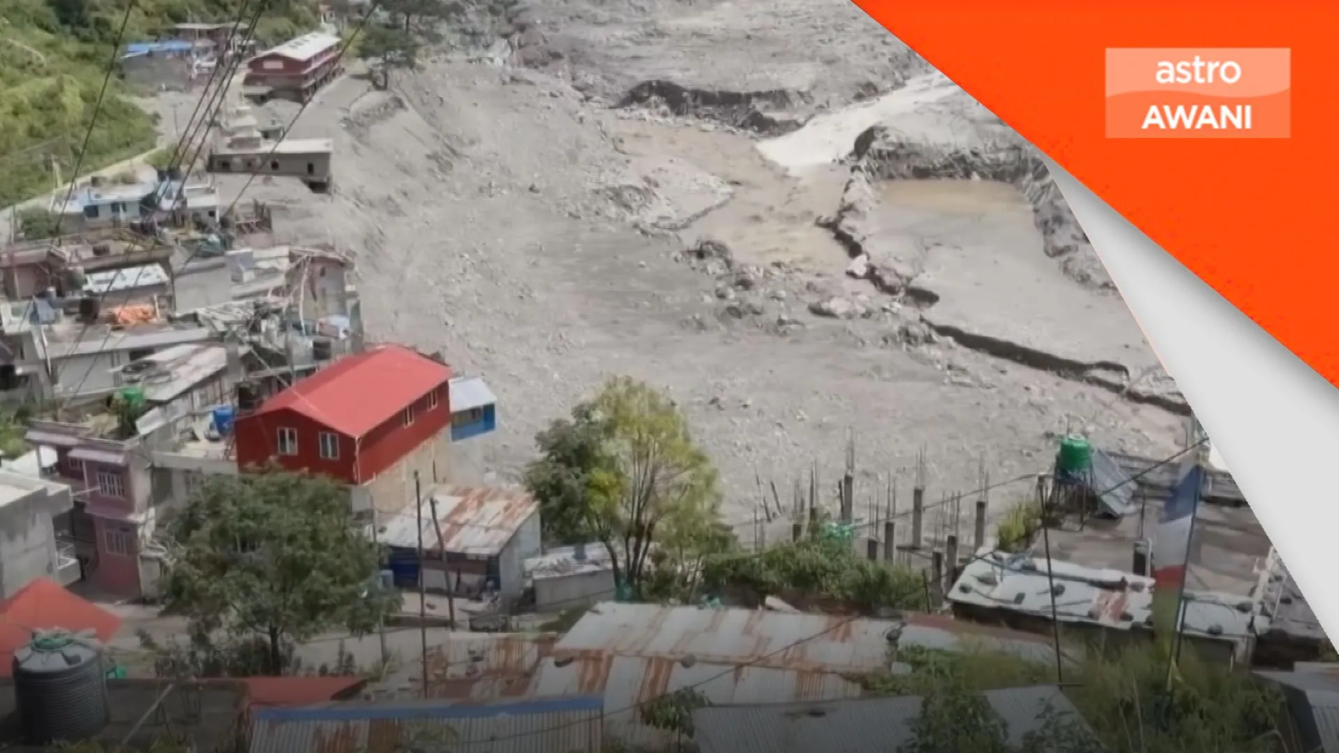 Nepal isytihar zon krisis, korban tanah runtuh 1,093
