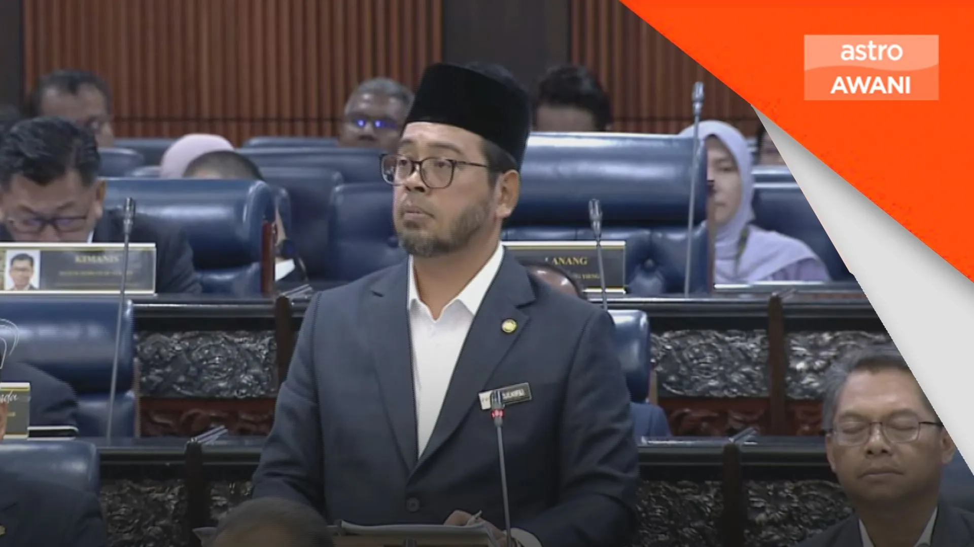 Menteri terkilan pembangkang keluar Dewan, seru duduk bahas