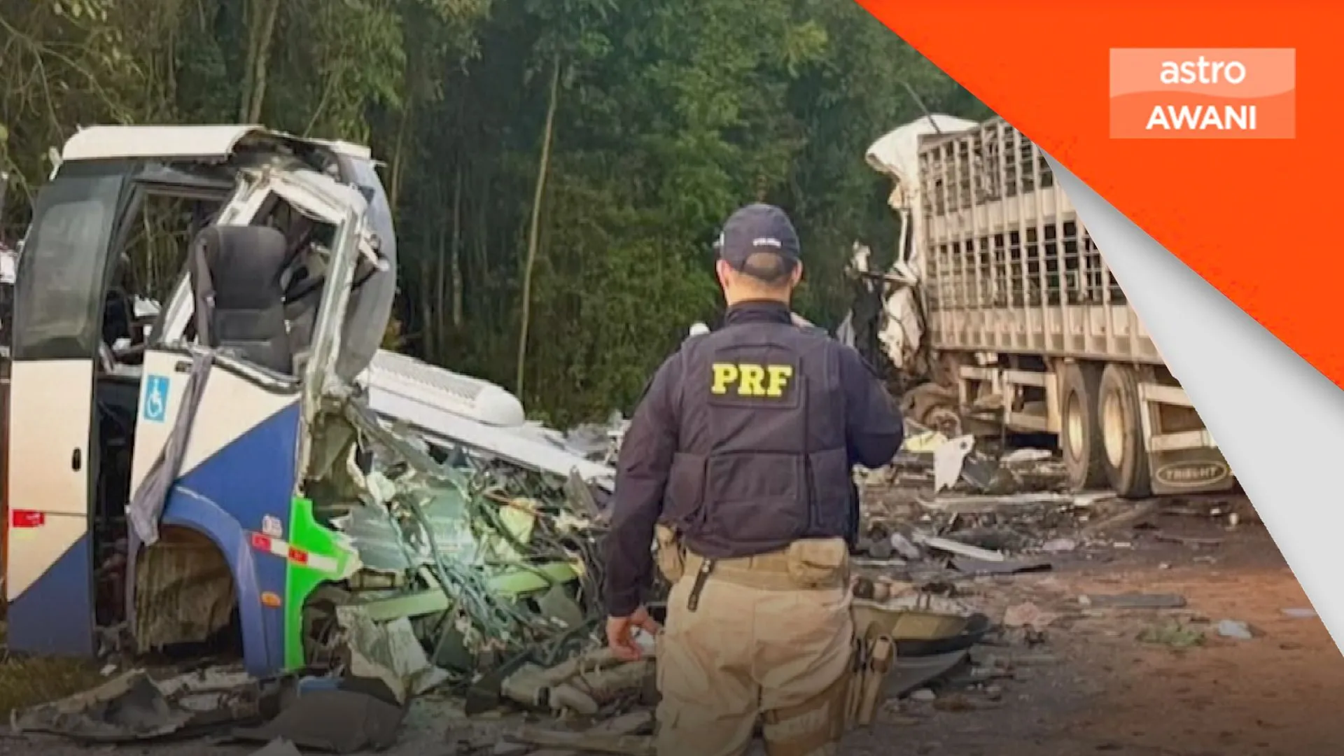 23 maut dalam nahas bas dan lori di Brazil