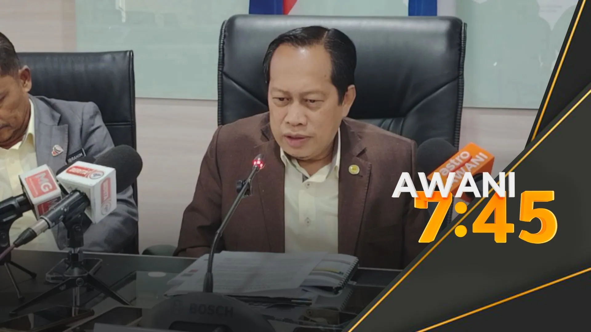 Keputusan BN bertanding solo atau tidak pada 28 Ogos