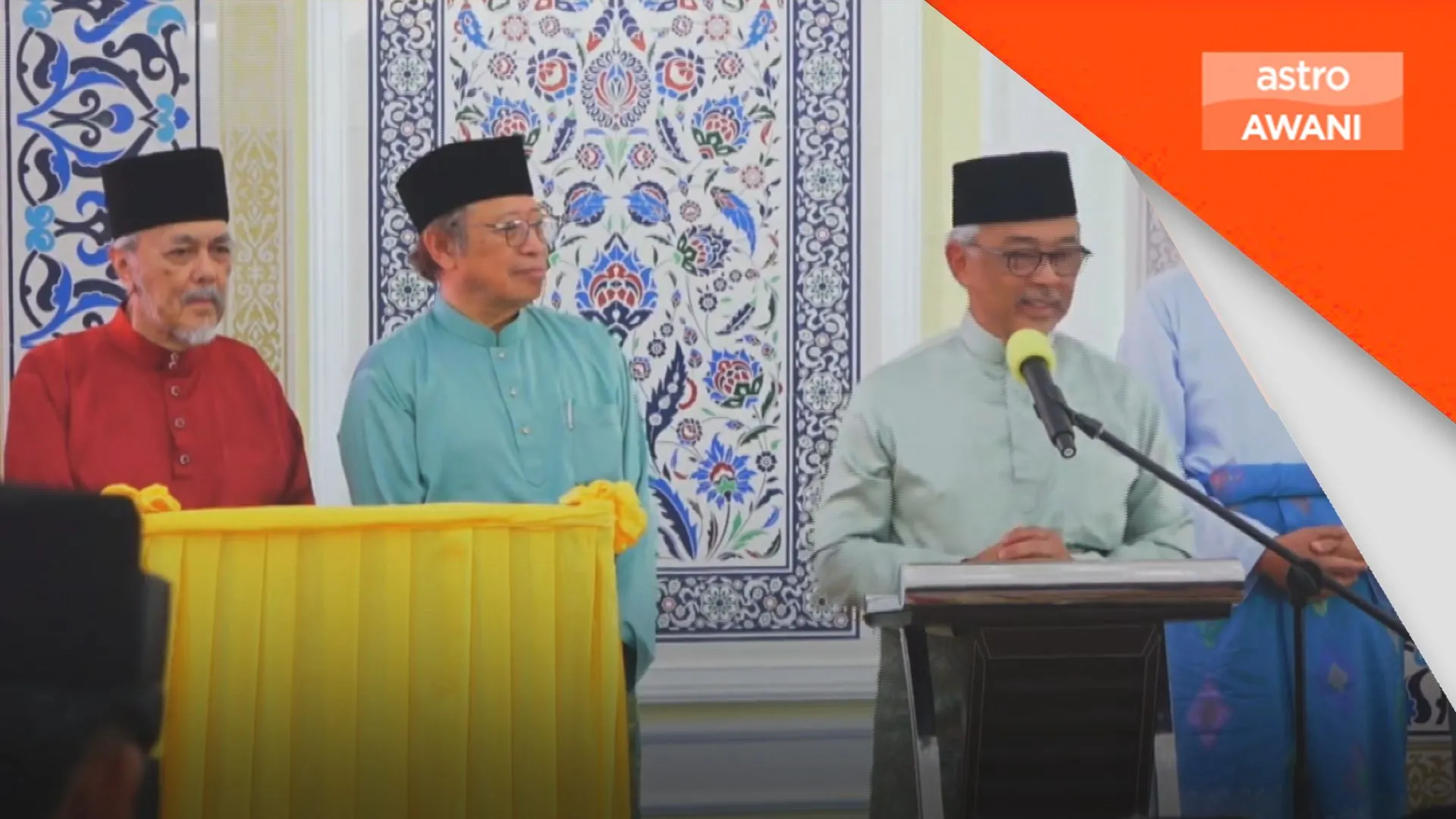 Al- Sultan Abdullah cadang Airborneo mendarat di Pahang