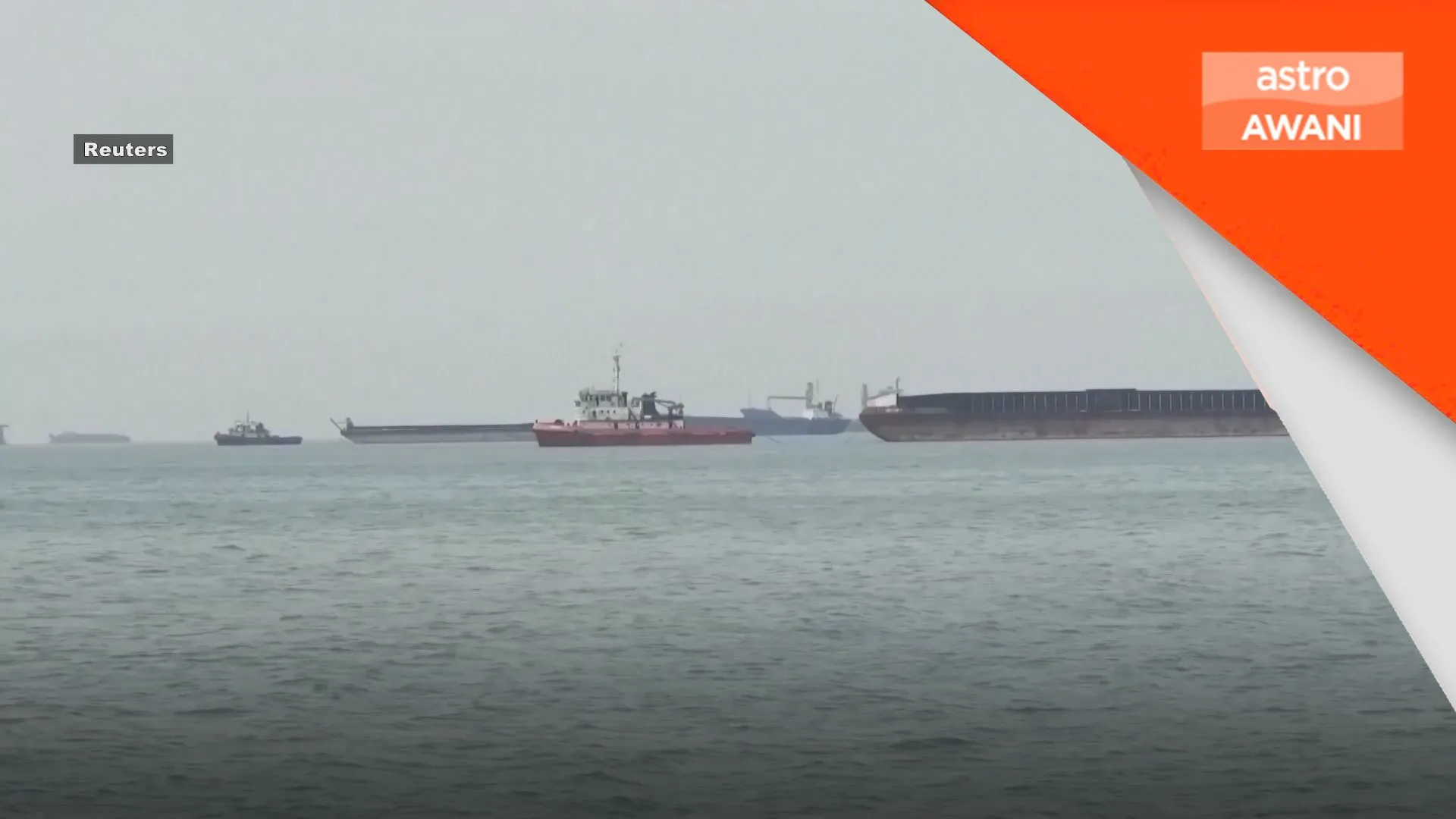 40 kapal tangki minyak lintasi Selat Hormuz
