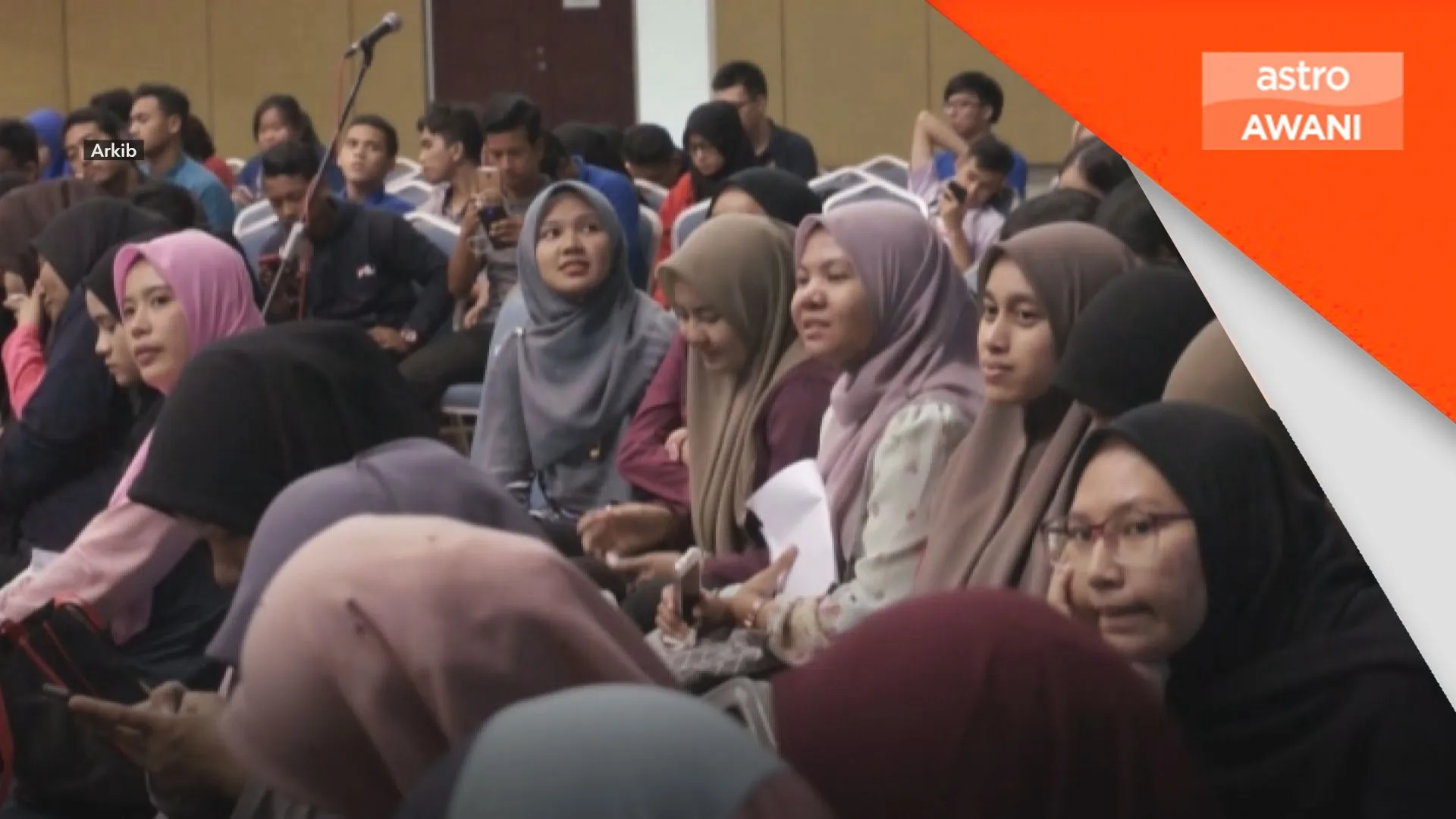 KPT henti prosiding tatatertib mahasiswa kebebasan bersuara