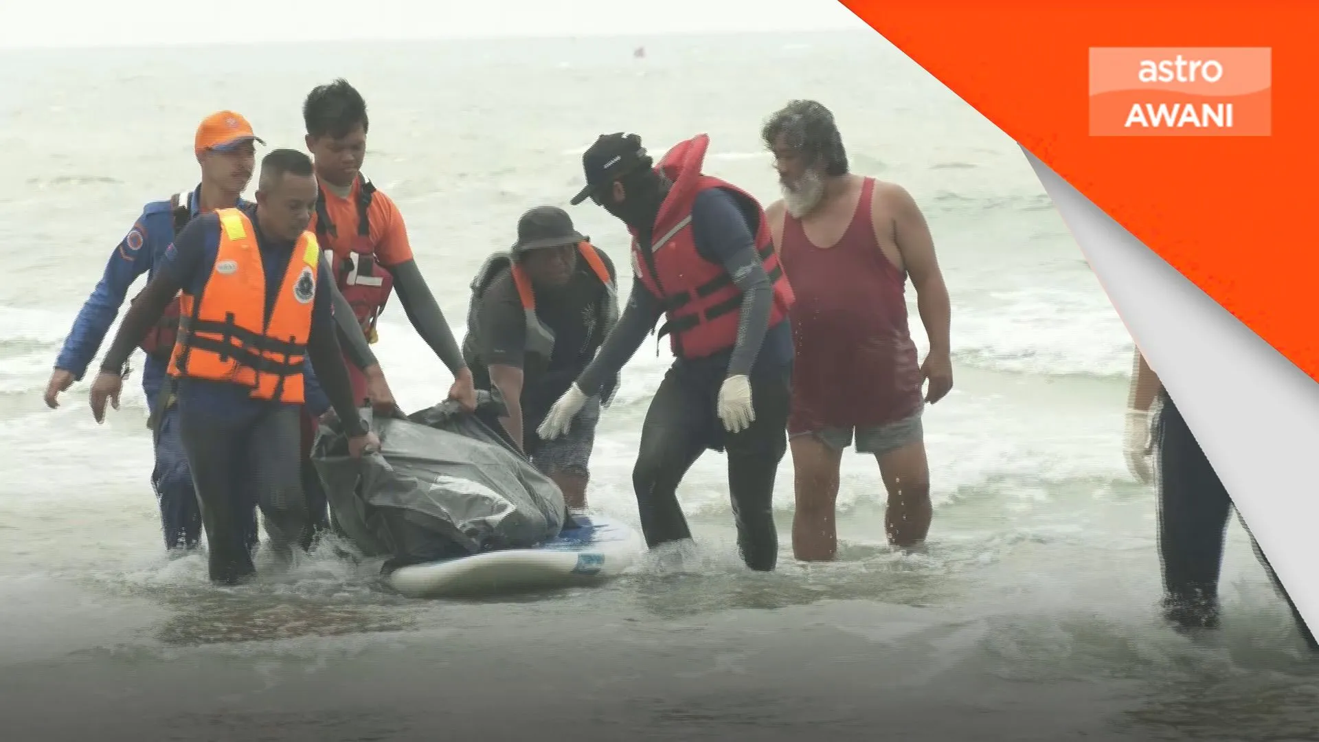 Satu lagi mayat ditemui, lemas di Pantai Tanjung Lompat