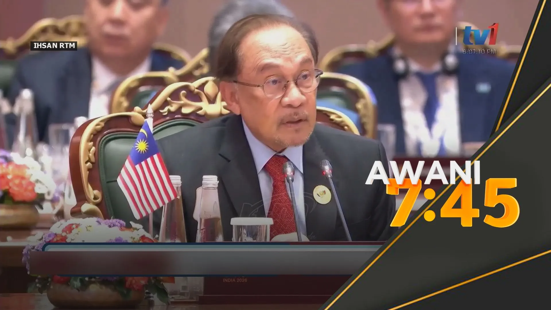 Manfaatkan mata wang tempatan, henti kebergantungan pasaran Barat - PM