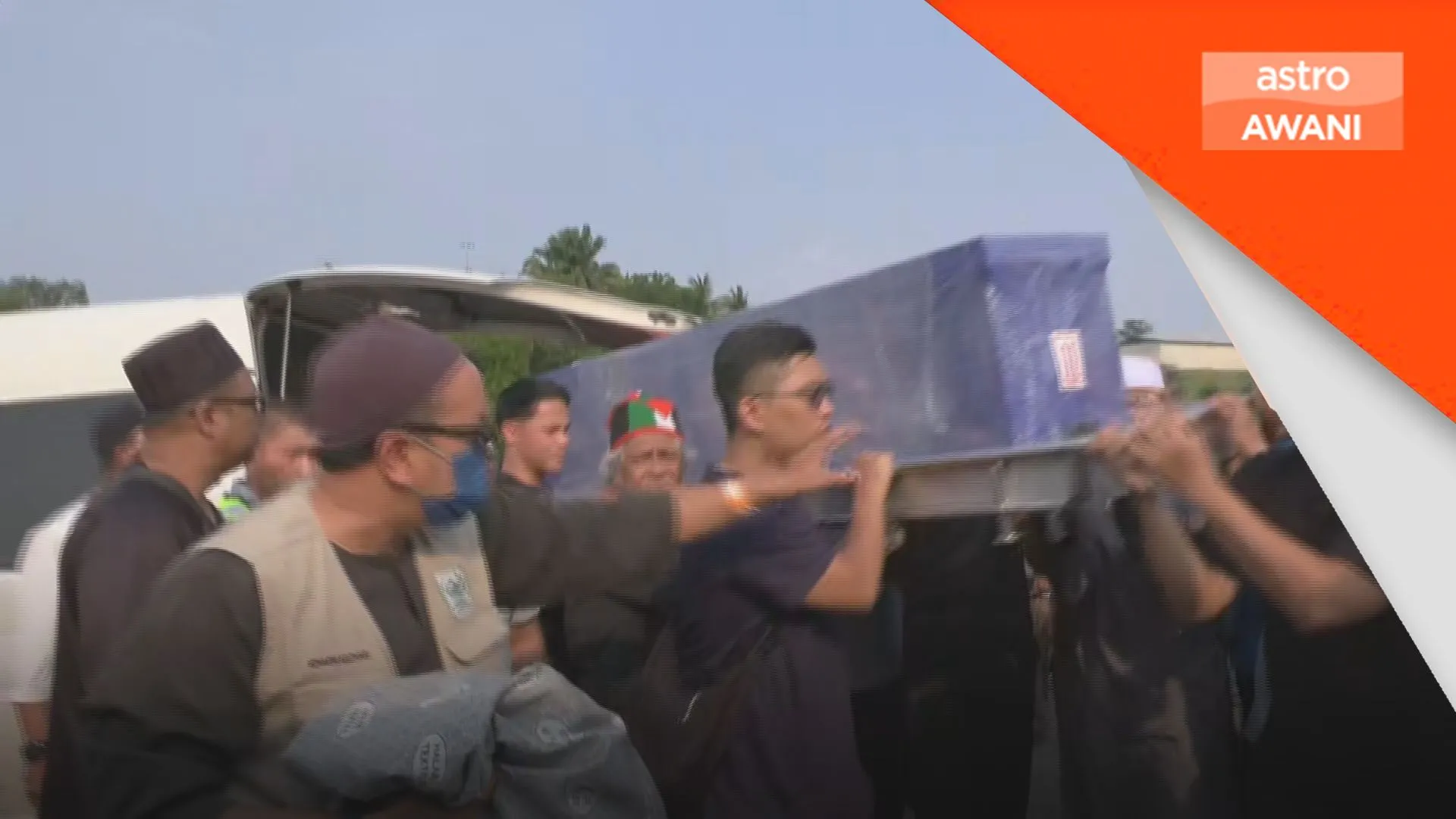 Jenazah Allahyarham Kapten Zainol Afiq selamat dikebumikan