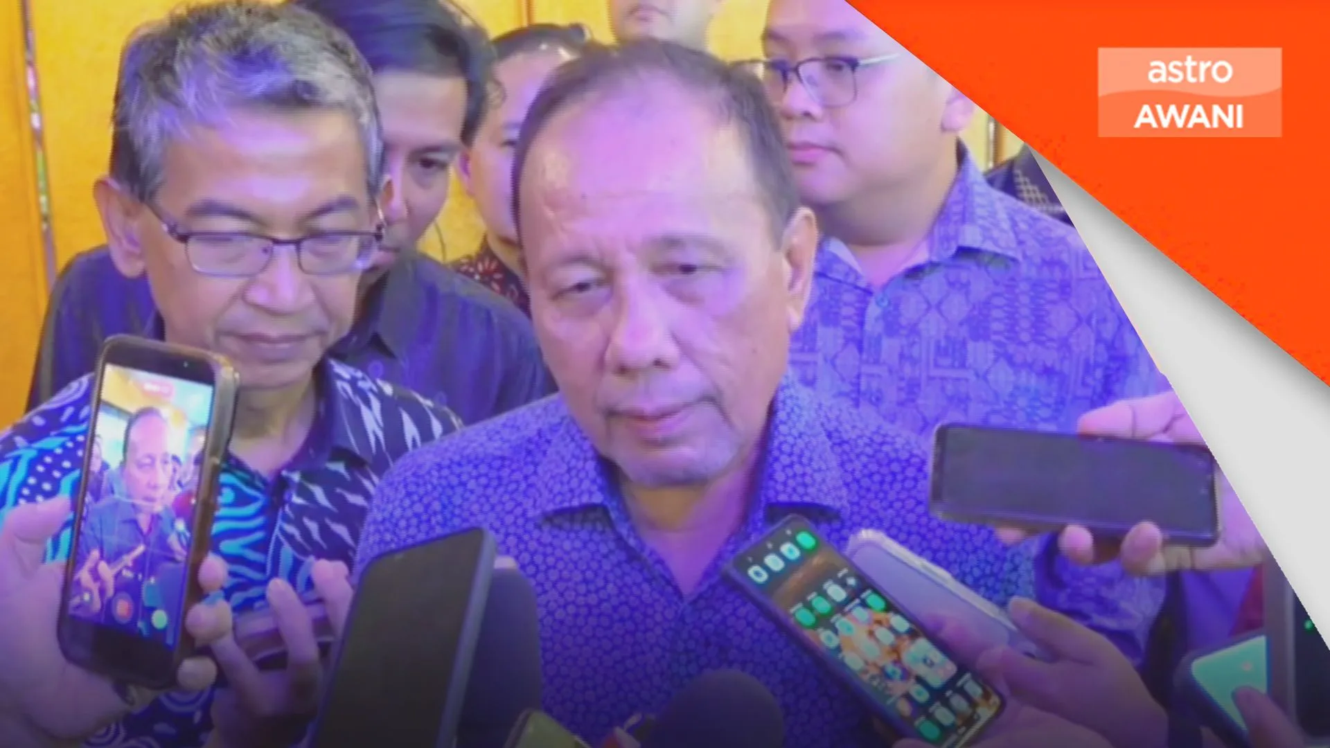 Proklamasi turun takhta Tuanku Muhriz diputuskan semua Exco - Ismail