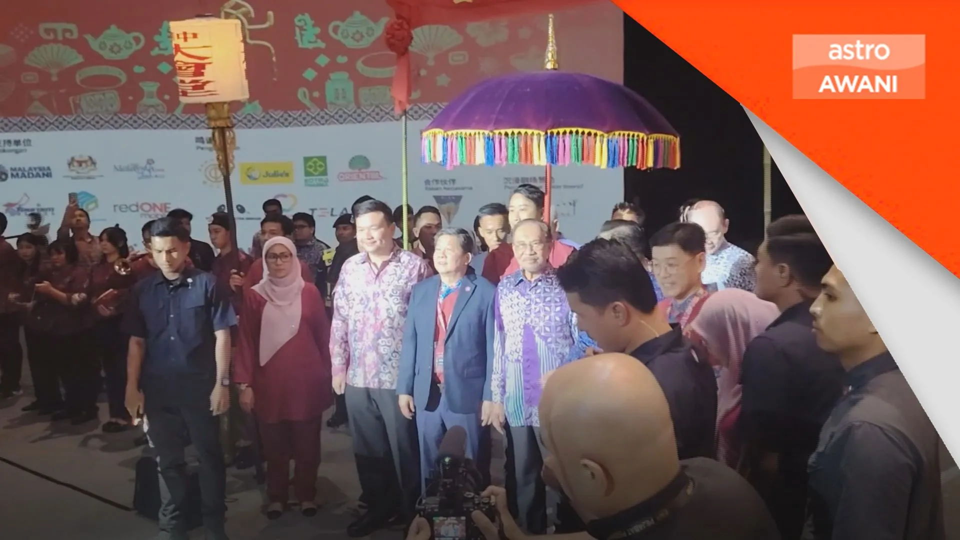 Kedudukan raja perlu ikut Perlembagaan, undang-undang - PM