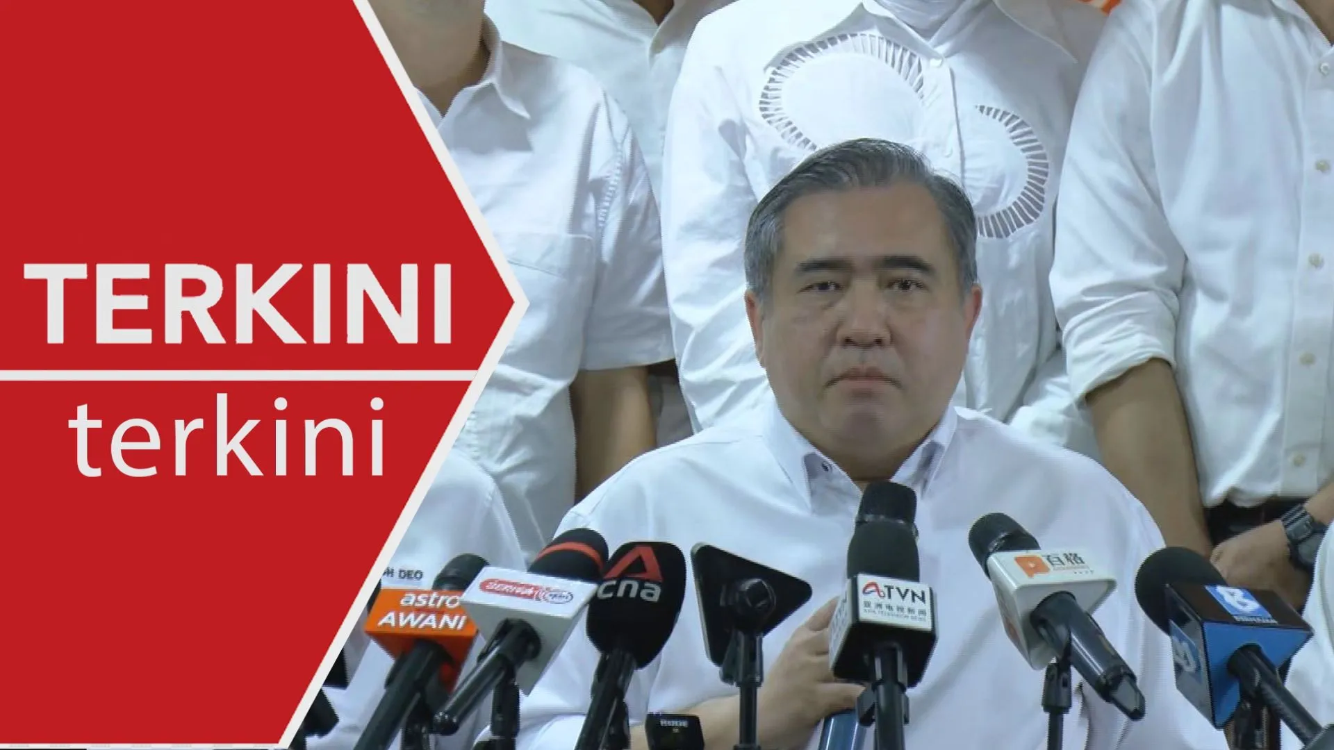 [TERKINI] Loke tetap letak jawatan, serah surat sekembali dari China