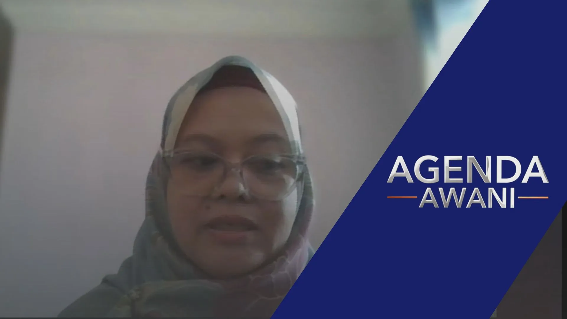 Tun Siti Hasmah teliti setiap perkataan, ayat buku