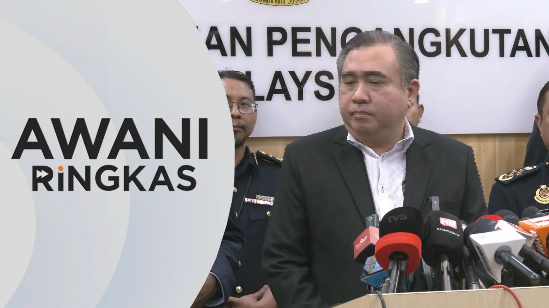 AWANI Ringkas: DAP tidak pernah tikam belakang demi politik - Loke