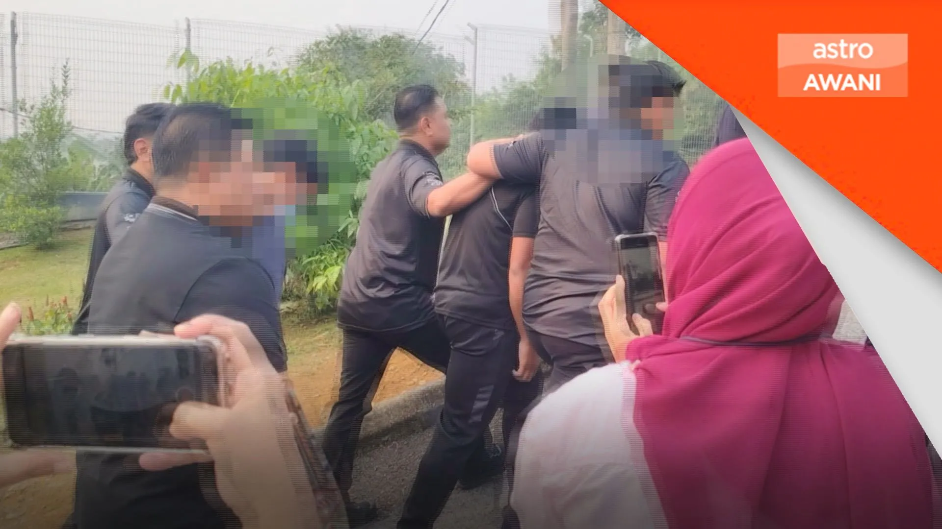 Dua remaja didakwa bunuh junior sekolah