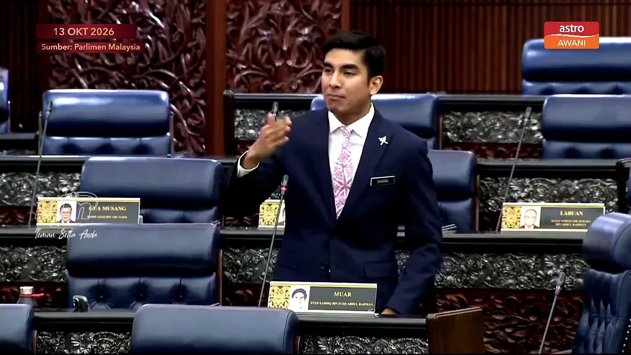 Jerebu: Syarikat terlibat ‘slash and burn’ perlu dikenakan tindakan – Syed Saddiq