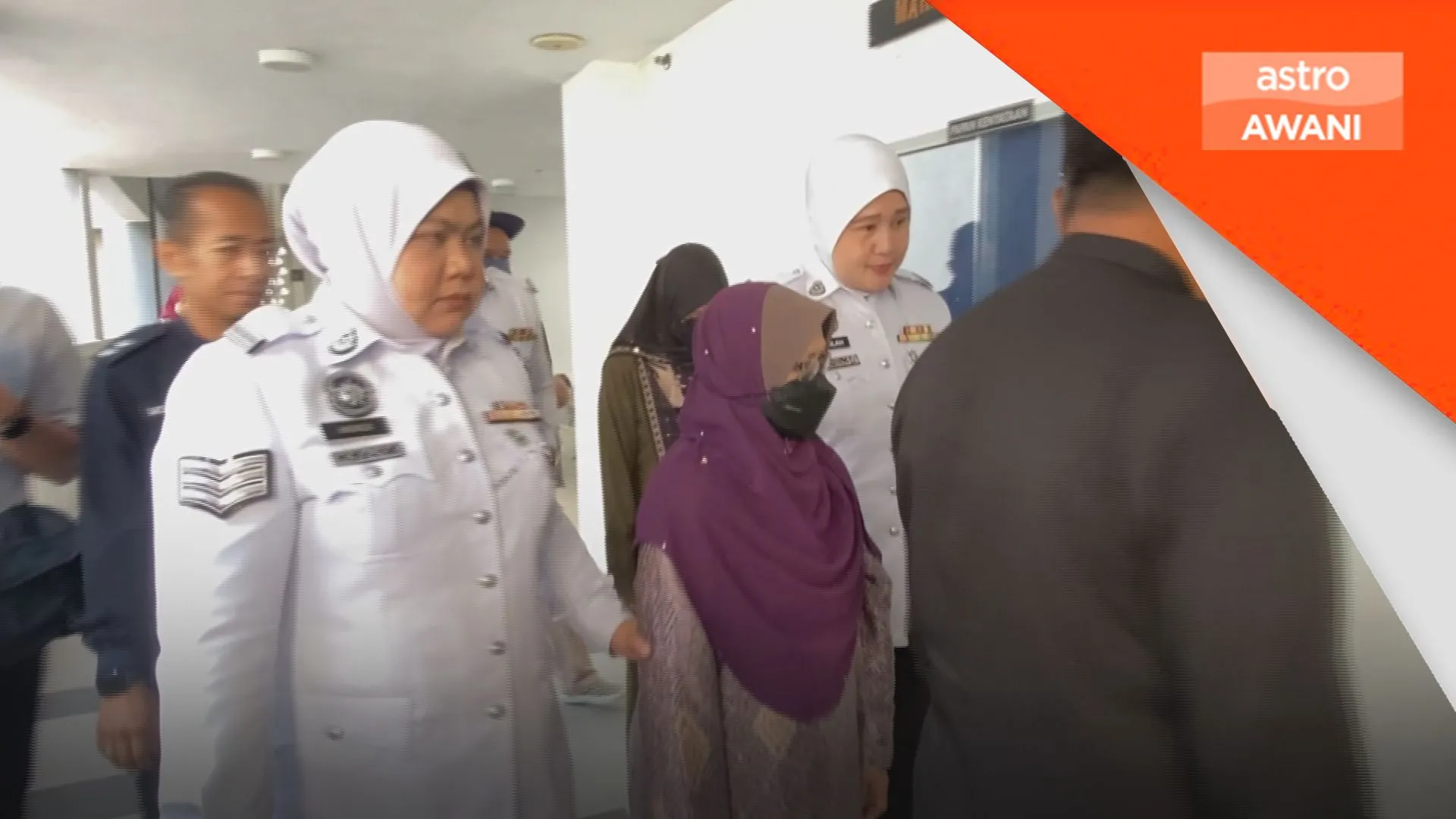 Guru didakwa atas kematian, kecederaan dua pelajar